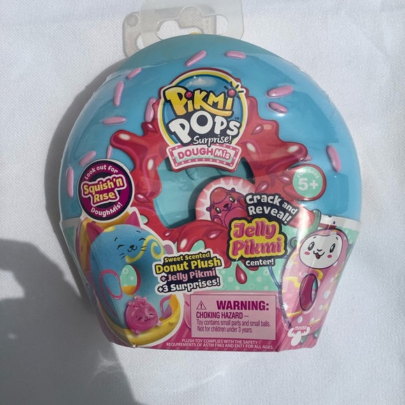 Pinkie Pops Doughy Surprise 1 pc Medium Plush Toy with Surprise toy inside - Picture 5 of 6